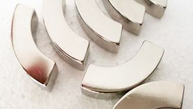 什么是弧形磁瓦？「聚盛磁鐵」